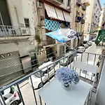 House O' Sole 'e Napule Apartman *