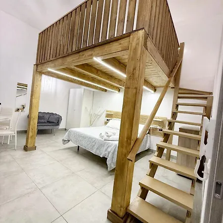 דירה House O' Sole 'e Napule נאפולי