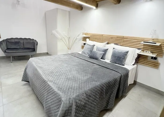 House O' Sole 'e Napule Апартаменты Неаполь